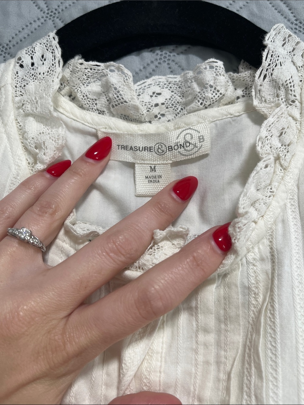 Treasure & Bond Ivory Eyelet Tiered Midi Dress with Lace Trim - Picture 3 of 5